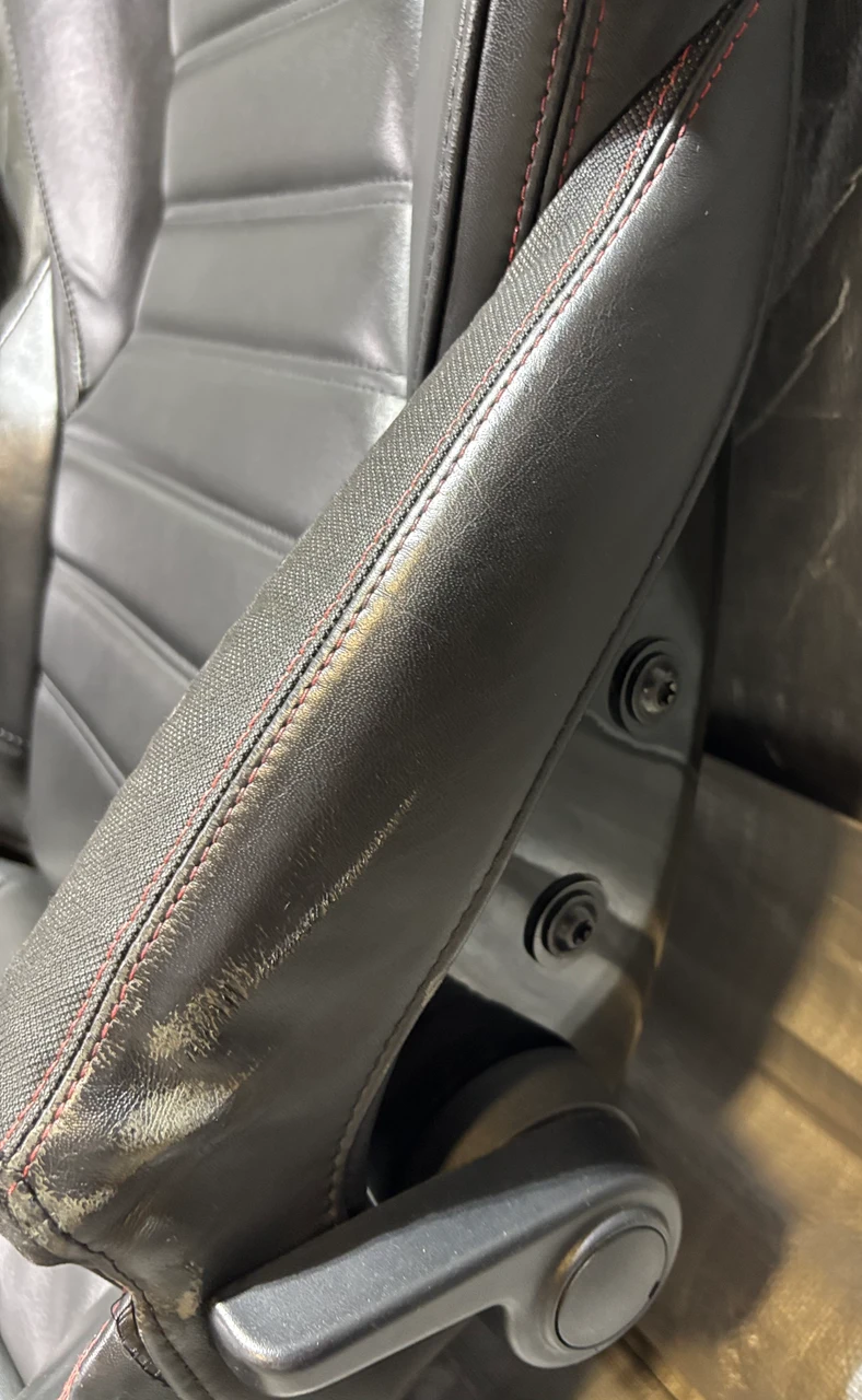 2015-2017 Alfa Romeo 4C Black Leather Seats / Pair / AR401 - Image 6